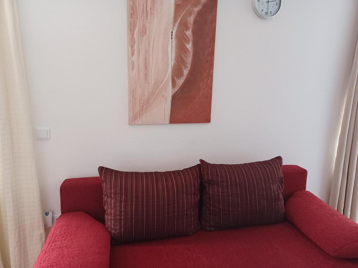 Ehemalige Bibliothek Apartment Fuer 2 Mit Kueche Kamin Netflix Parken Und Hofladen Steinhofel Esterno foto