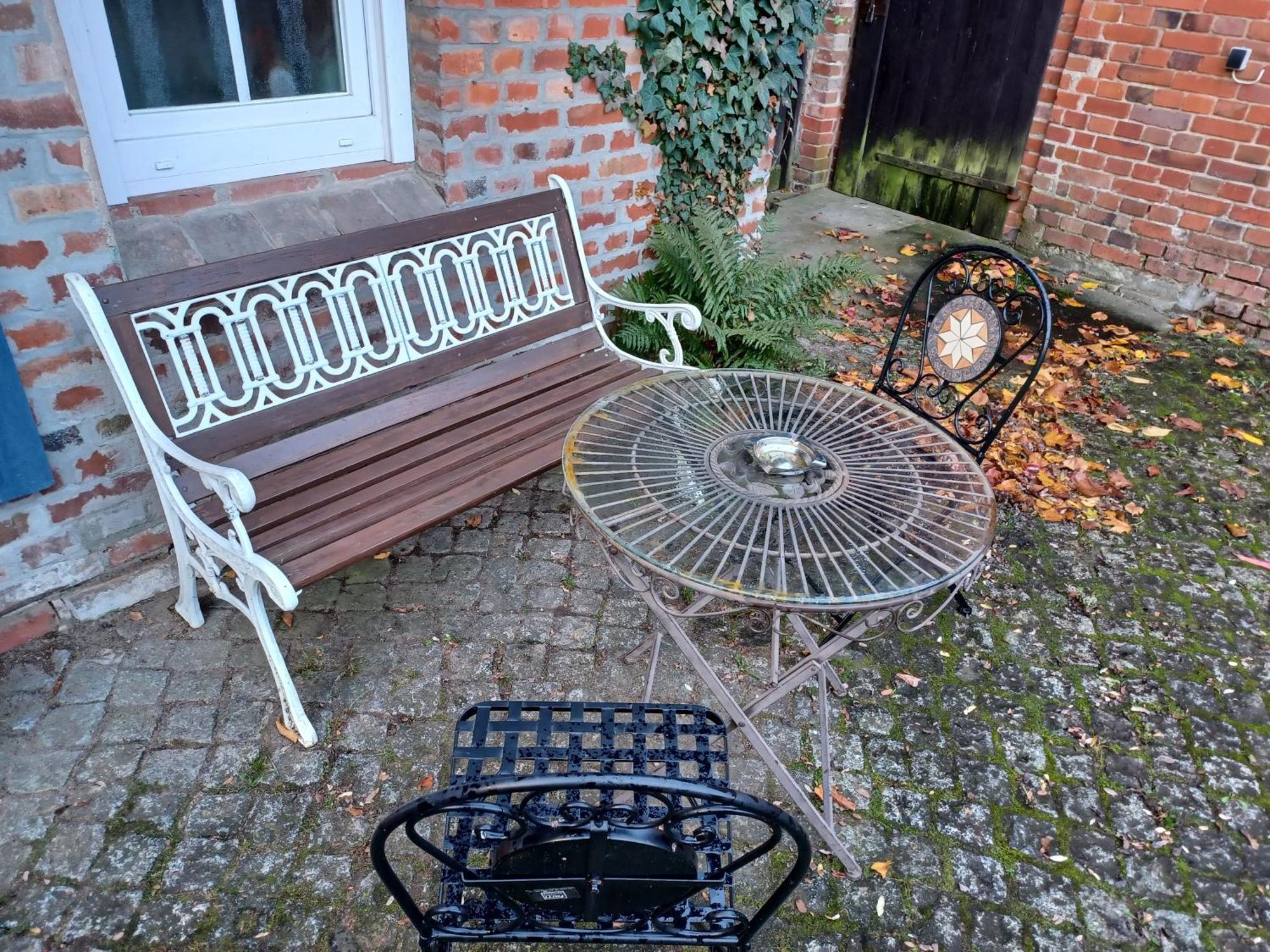 Ehemalige Bibliothek Apartment Fuer 2 Mit Kueche Kamin Netflix Parken Und Hofladen Steinhofel Esterno foto