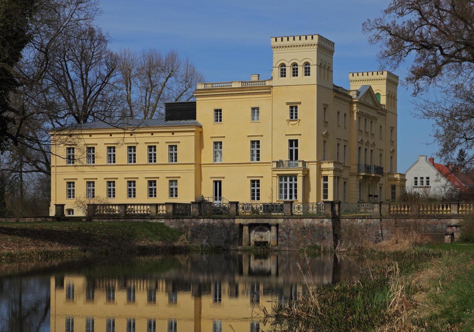 Ehemalige Bibliothek Apartment Fuer 2 Mit Kueche Kamin Netflix Parken Und Hofladen Steinhofel Esterno foto